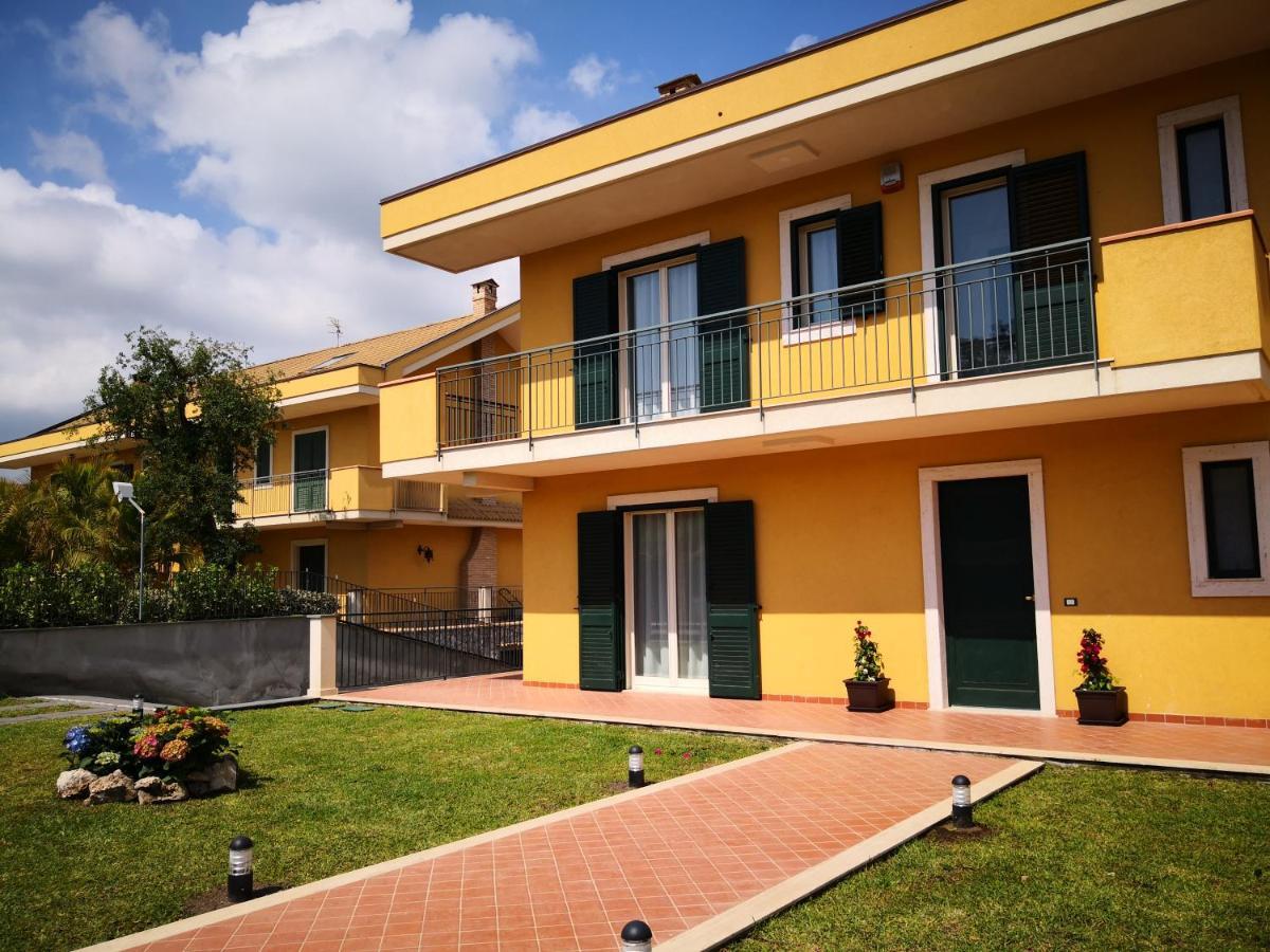 Scm House Otel Mascali Dış mekan fotoğraf
